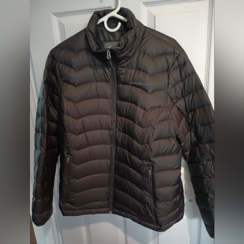 Eddie Bauer Lightweight Down Puffer Jacket XL